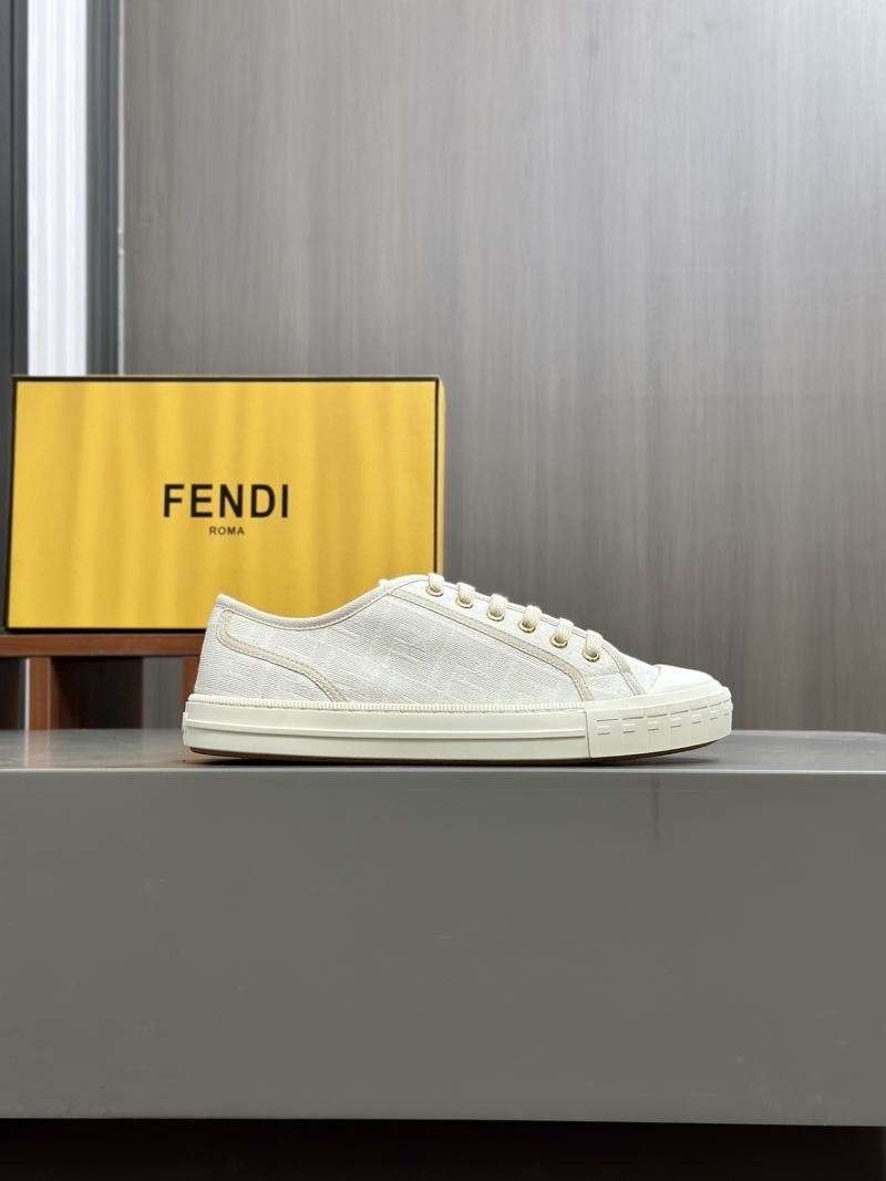 Fendi Low Shoes